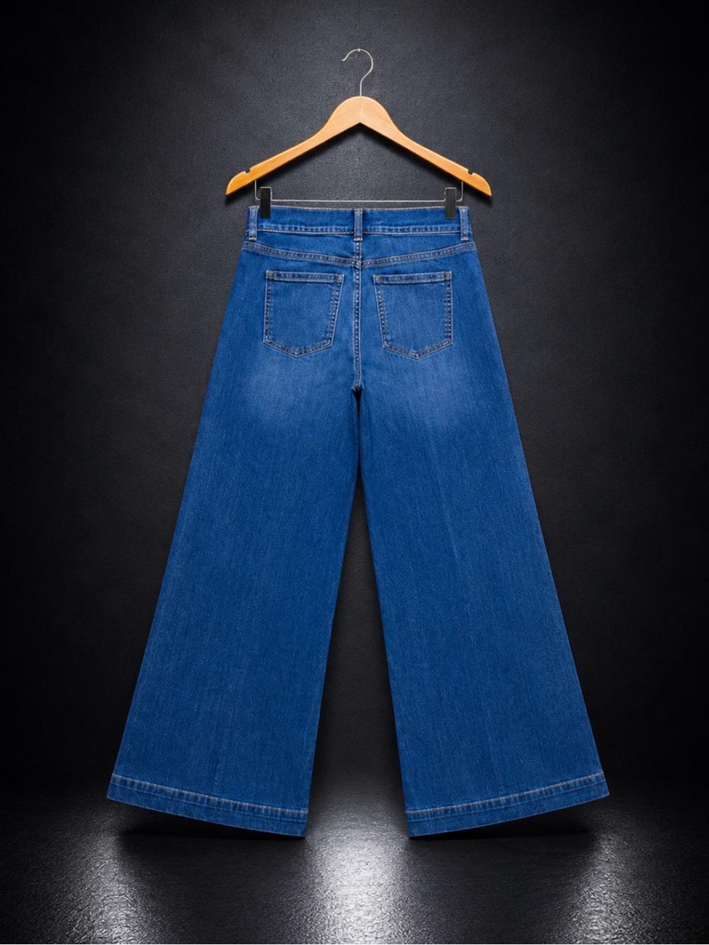 SPANX Vintage Indigo Wide Leg Stretch Denim Jeans Women’s M 31x31 EUC - Picture 3 of 14